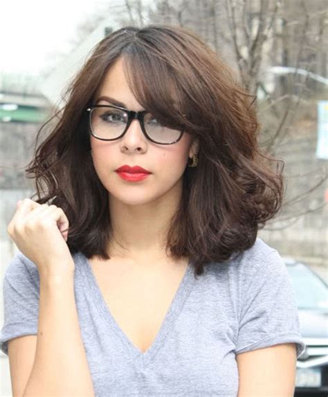 long hairstyles with glasses